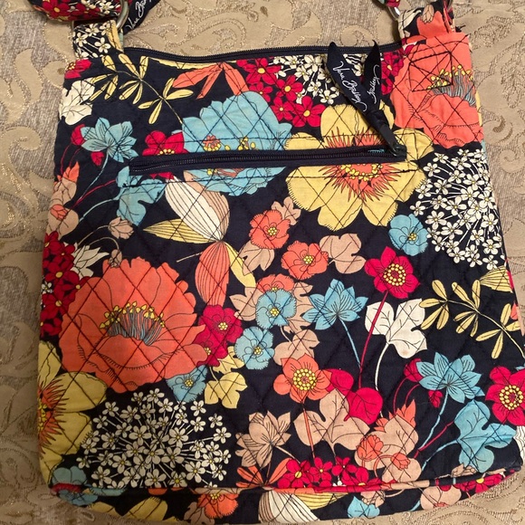 New bag new condition - Picture 2 of 4